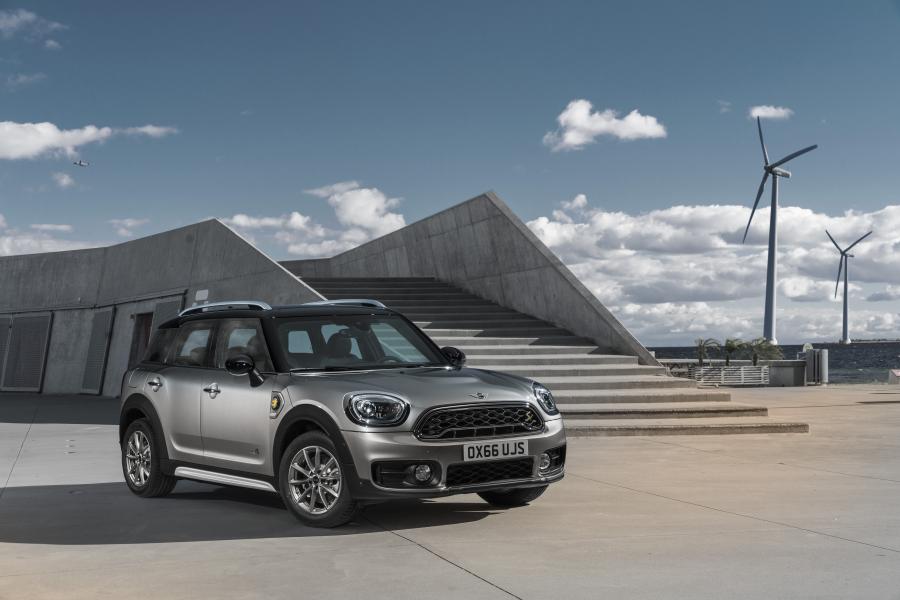  Mini Cooper S E Countryman ALL4 (F60) 2017 года  (WW) (фото 11 из 173)